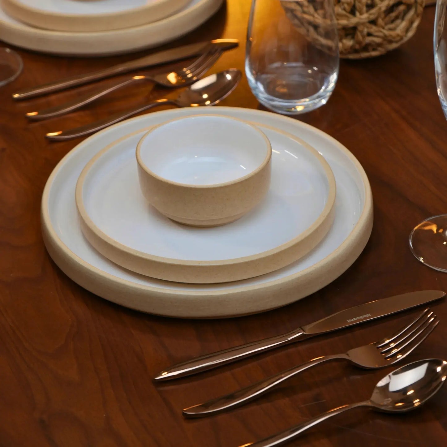 20 Piece Ceramic Dinner Set | Premium Beige & White Porcelain BlackCarrot