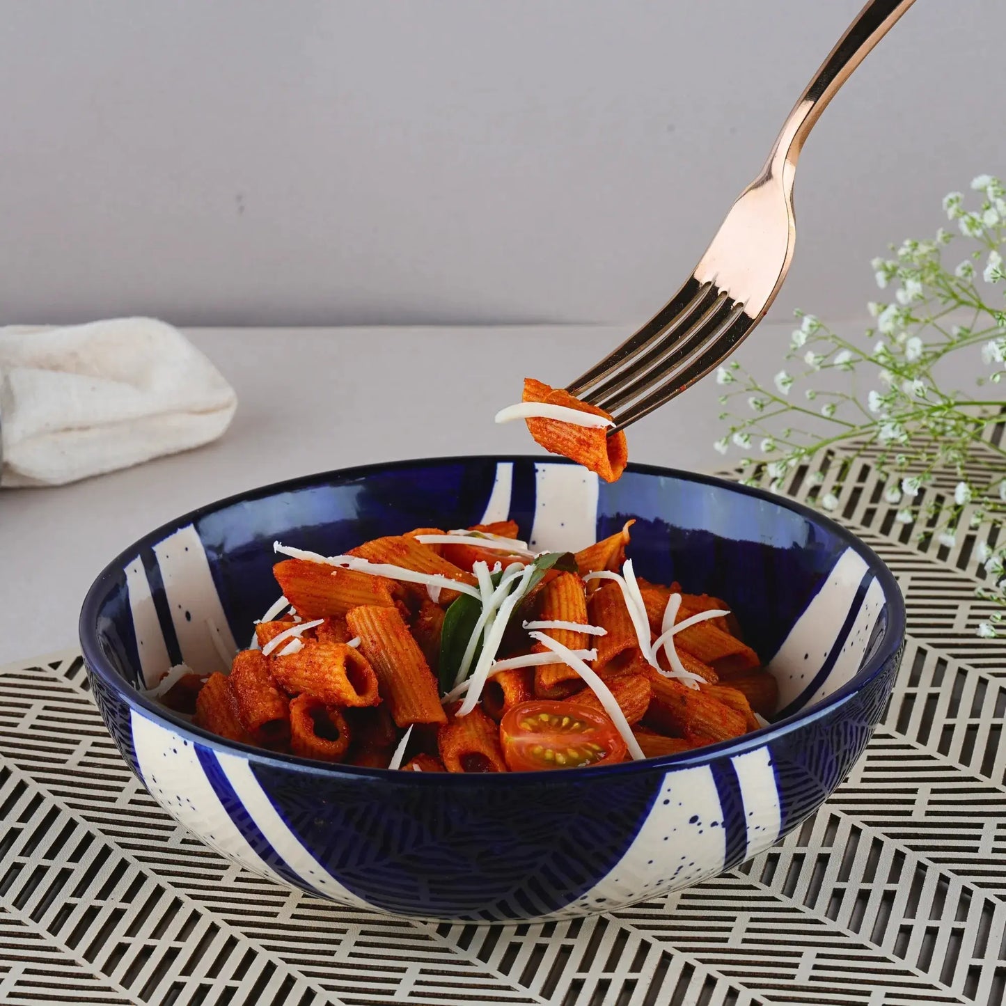 21 Piece Ceramic Dinner Set | Premium Blue Splash Stoneware BlackCarrot