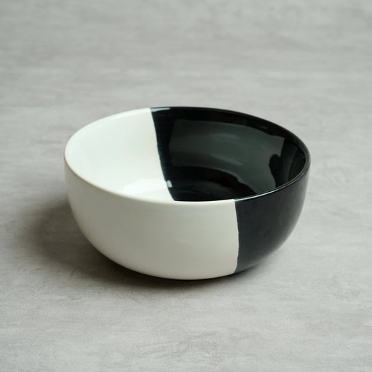 BlackCarrot Premium Stoneware Fifty Fifty Serving Bowl – Elegant Dual-Tone Design BlackCarrot