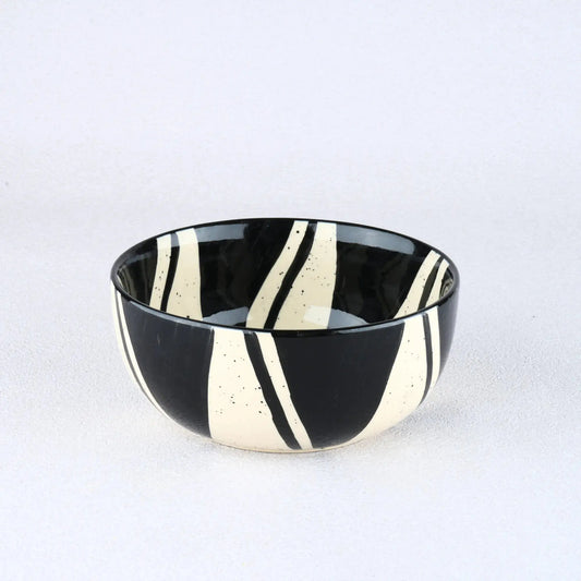 Splash Stoneware Serving Bowl