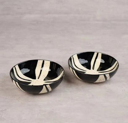 Splash Stoneware Snack Bowl (Set of 2) BlackCarrot